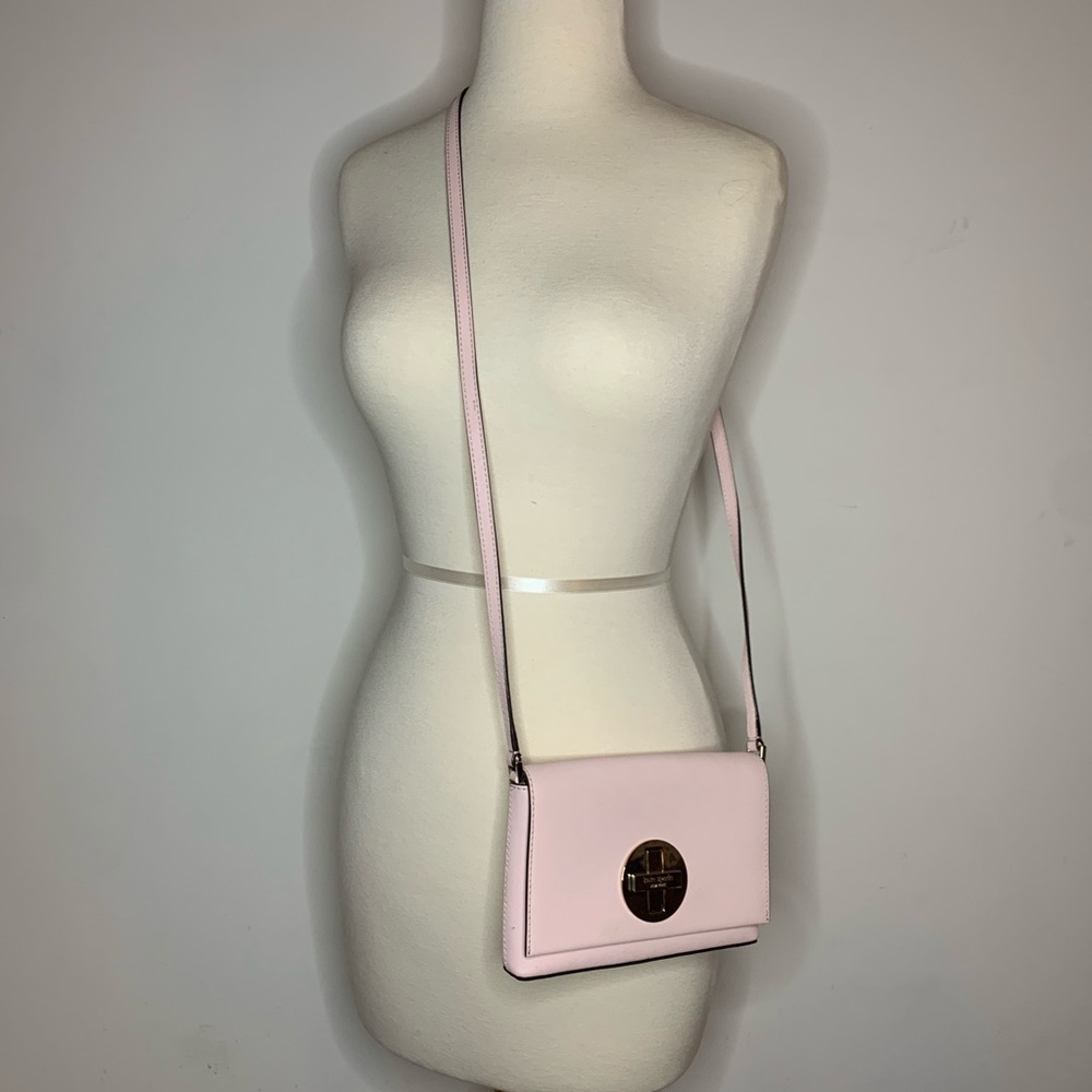 Kate Spade Pastel Pink Crossbody Bag ♠️